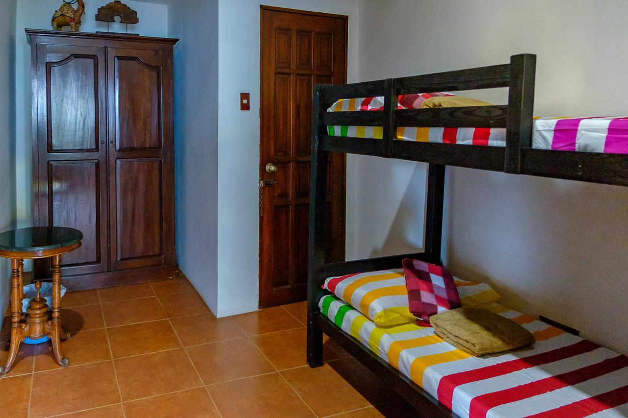 Ayo Homtel Hostel Мактан Екстериор снимка